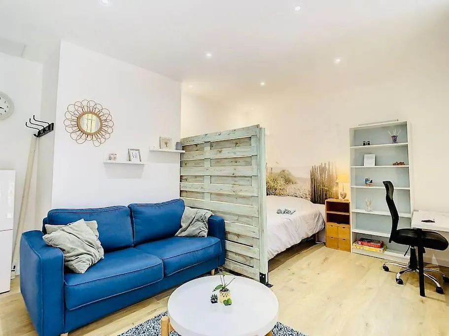 Apartment Appartement Terrasse Proche Port Et Plages De Nice France